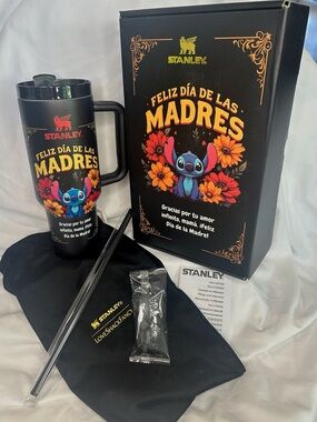 Stanley Black Floral "Feliz Día de las Madres" Travel Mug with Stitch Artwork